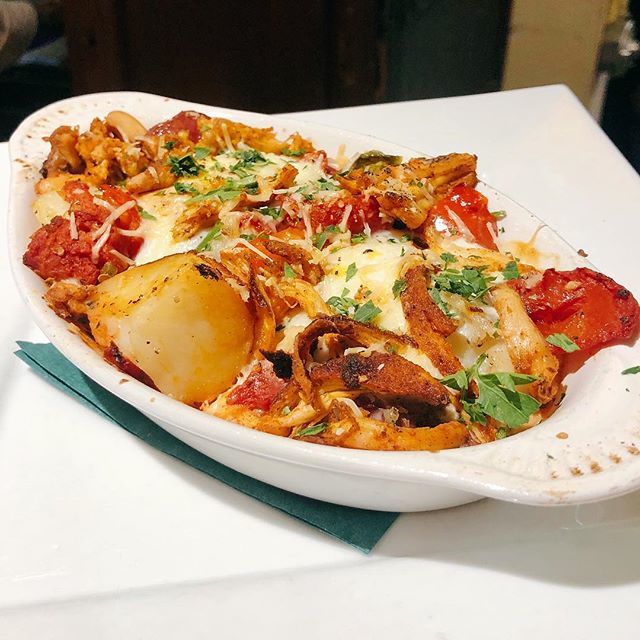 Happy snowy Sunday! Stop in for some stone oven eggs today 🍳 ift.tt/2UjNpZk