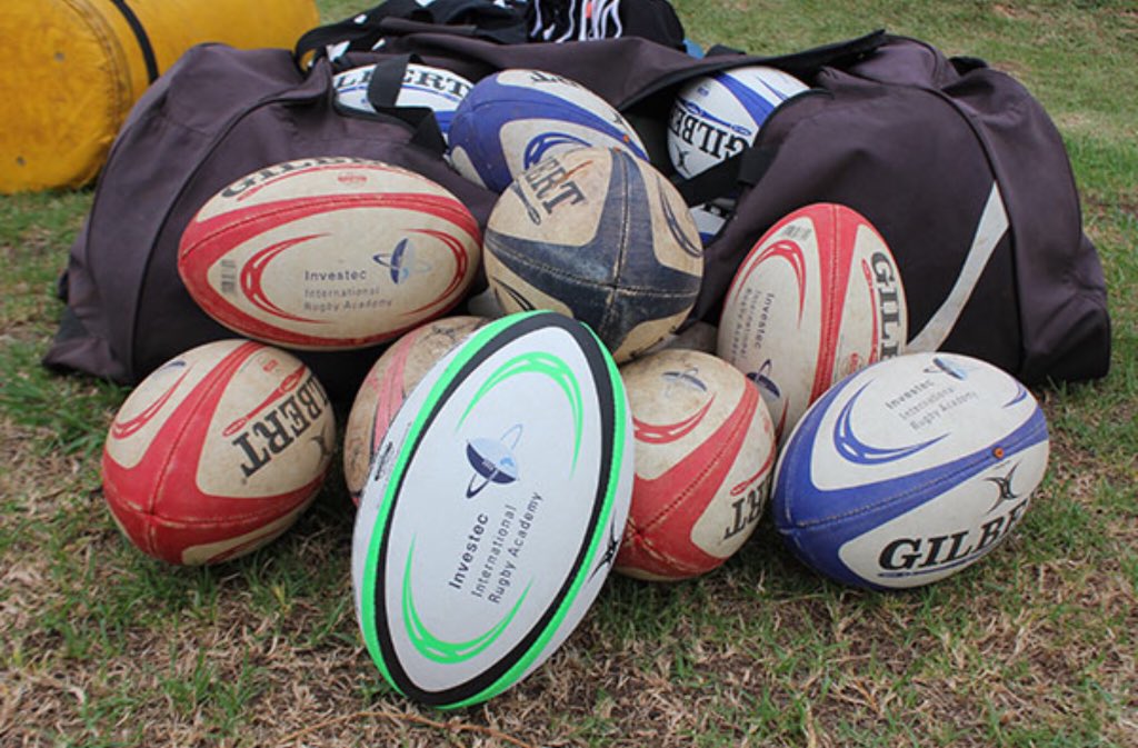Jr Rugby gets under this Wed with Pt. Grey, <a href="/PWRugby/">PW Rugby</a>, <a href="/TupperRugby/">TupperRugby</a>, <a href="/GreyGhostsRugby/">Lord Byng Rugby</a>, Kits &amp; Magee getting together for a 10 aside Jamboree @ Connaught. It’ll be a little teaching &amp; a lot of playing!  🏉