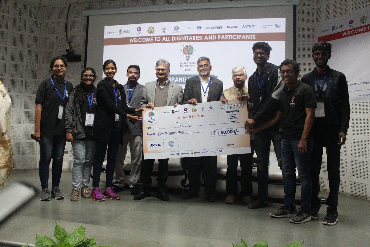 Director_IITR's tweet image. 1/2 : Congratulations to team #Teleos for hacking the #ProblemStatement on “Time and productivity analysis” from #Chaitanya #Bharathi Institute of Tech @CBIThyd  in #SIH2019GrandFinale #SoftwareEdition at #IITRoorkee @HRDMinistry @Persistentsys @AICTE_INDIA @adsahasrabudhe