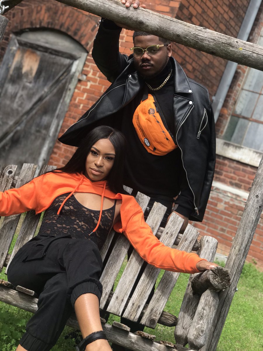 Ahmad_Leshaun's tweet photo. Die bout em 🤞🏾🧡 https://t.co/vbrynrD2y5