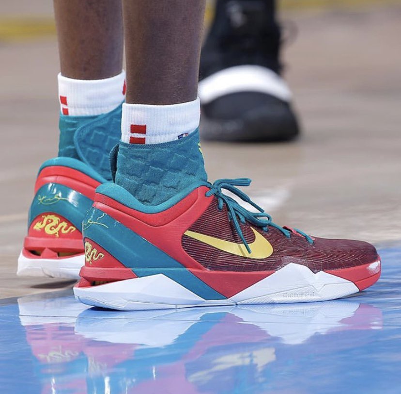 kobe 7 dragon