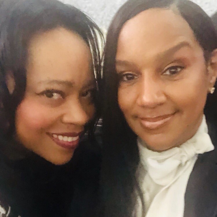 TheJeannieShow's tweet photo. Yep, having fun w/ @JackieChristie #MeowStatus π https://t.co/pRzu5MASVT