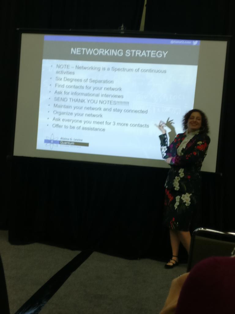 medha7575's tweet image. Nice talk by @AlainaGLevine on #networkingfornerds at #BPS19