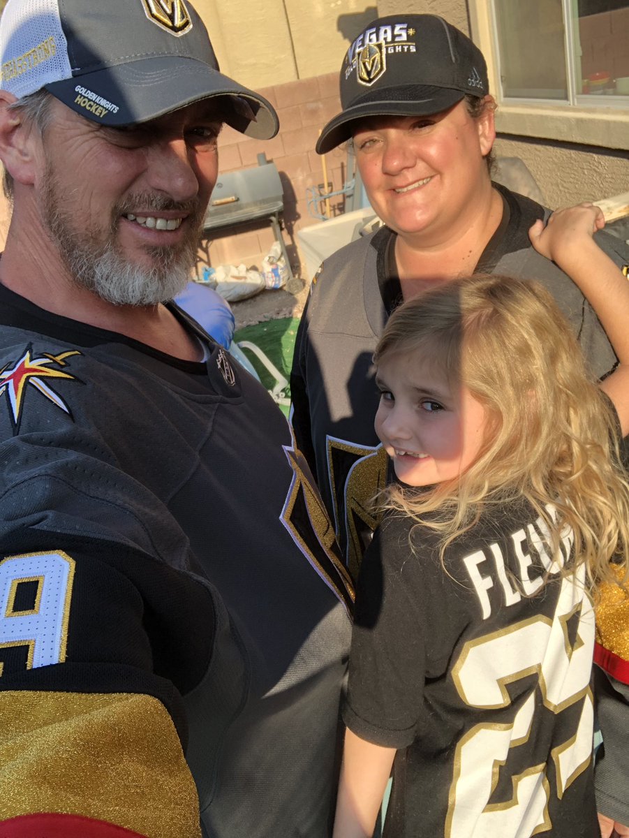 #GoKnightsGo Sunday game against the Canucks... <a href="/GoldenKnights/">Vegas Golden Knights</a> #VegasBorn #VegasGoldenKnights #LasVegasLocal #LoveInLife 🏒😎👍