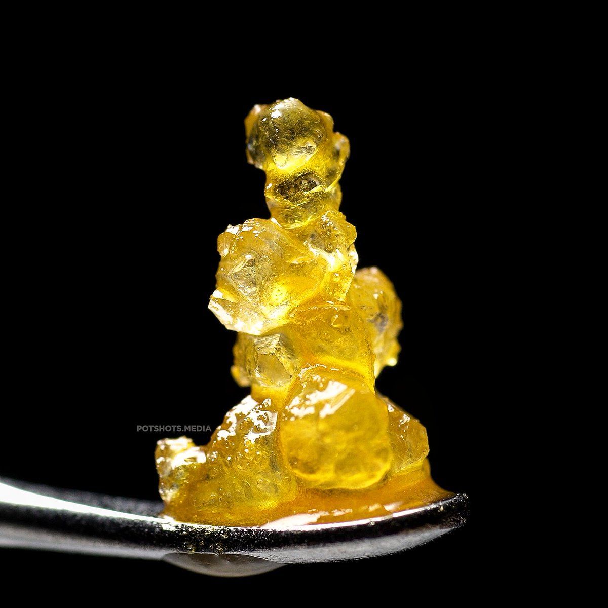 potshotsmedia's tweet photo. Stacks on stacks 💵 #cannabis #weedstagram #thc #cbd #dabs #dabbing https://t.co/jAMblFYPj4
