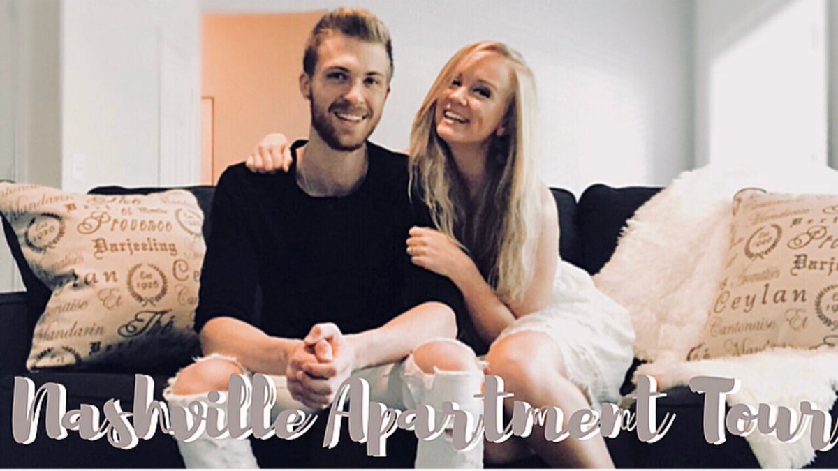 lindeelink's tweet photo. We filmed a tour of our Nashville apartment 😆🏠 Click the link below to watch ⬇️⬇️⬇️

https://t.co/RdFdunZvDp https://t.co/P9MRNa158e