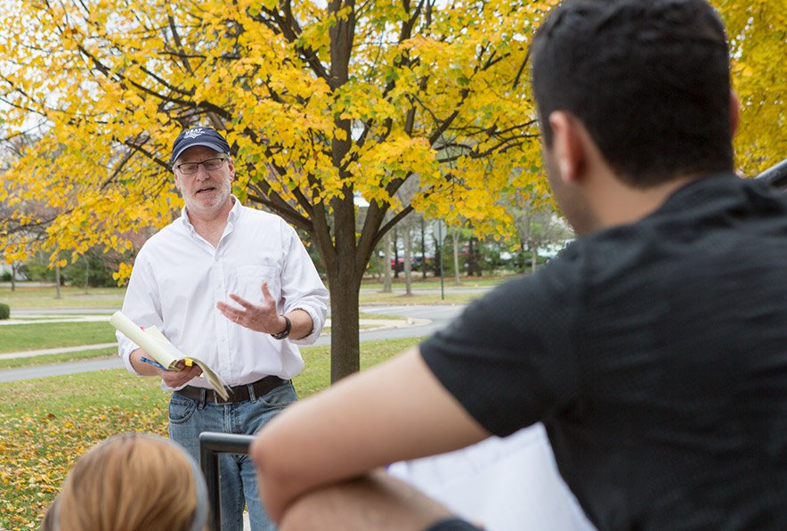 AdaIcon's tweet photo. Jonathan Pitts, Ph.D., associate professor of English at Ohio Northern University, has been selected as a Fulbright Scholar to Japan for the 2019-20 academic year! https://t.co/EIqyqUrMfk
#ONU #japan #professor #tokyo #adaohio #adaicon #whereadagetsitsnews https://t.co/PgjUCNxsgU