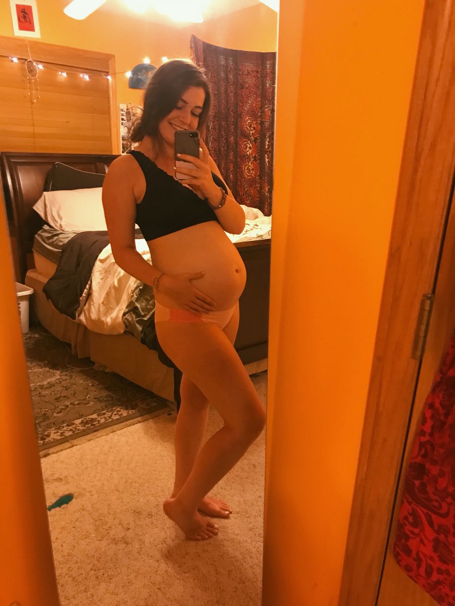 SydneyMAnderson's tweet photo. just something i felt like sharing. if u don’t feel like reading then u can just enjoy these adorable pics of me &amp; my best friend https://t.co/ENXM9yV2LO