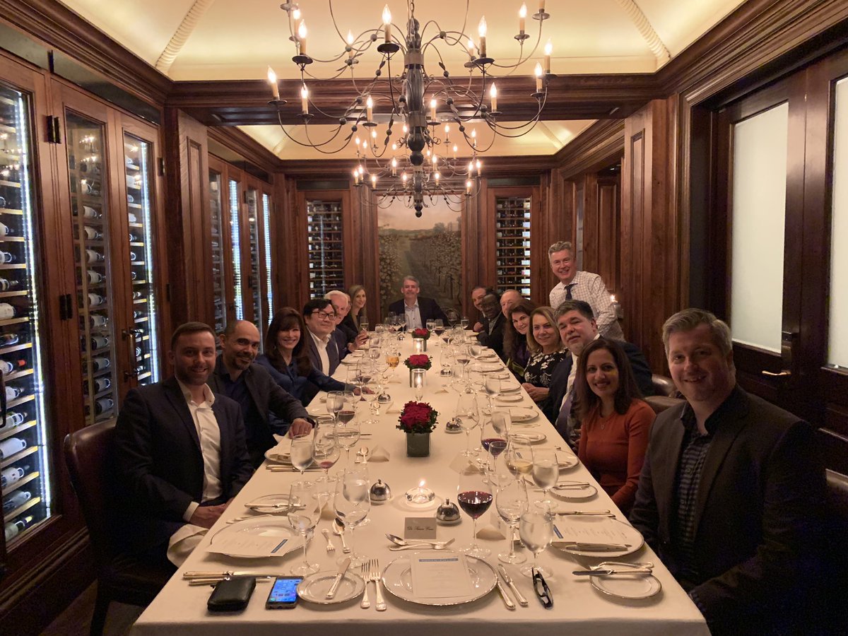 RayMillerIP's tweet image. Rodan, Stakleff, Fields + Miller last night at a great dinner with a great client. @RodanFieldsHQ #dermatology #IP