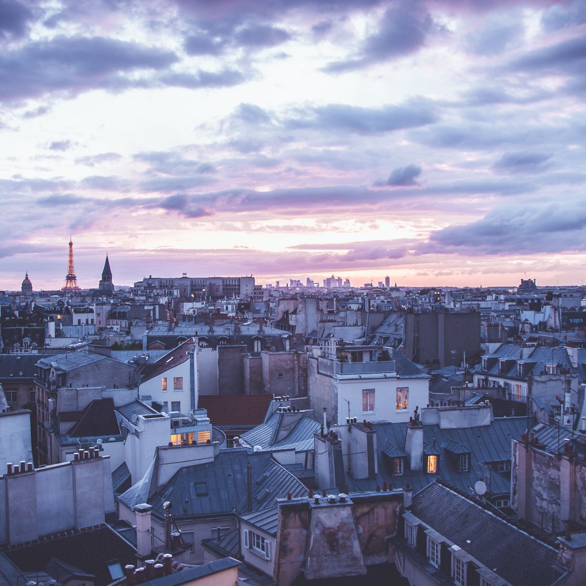 Trabber's tweet image. 📍 #Paris es siempre una buena idea 😊💘 

Echa un vistazo a las mejores ofertas para viajar barato a la Ciudad del Amor 😍✈️ #FelizFinde! trabber.es/vuelos-a-paris…