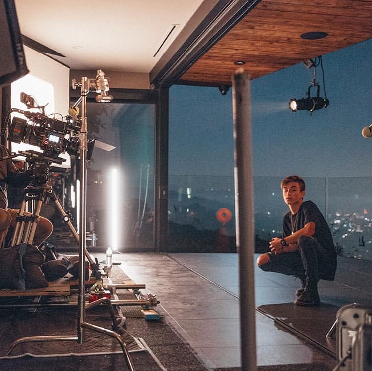 JOrlandoNews's tweet photo. #IG | @johnnyorlando: "#sleepmusicvideo behind the scenes. thank you for all the support you guys have been showing this song. i’m so excited for you to hear the rest of the songs on teenage fever. 📸 @/jessicaspohr" https://t.co/b0iE3I0jZE