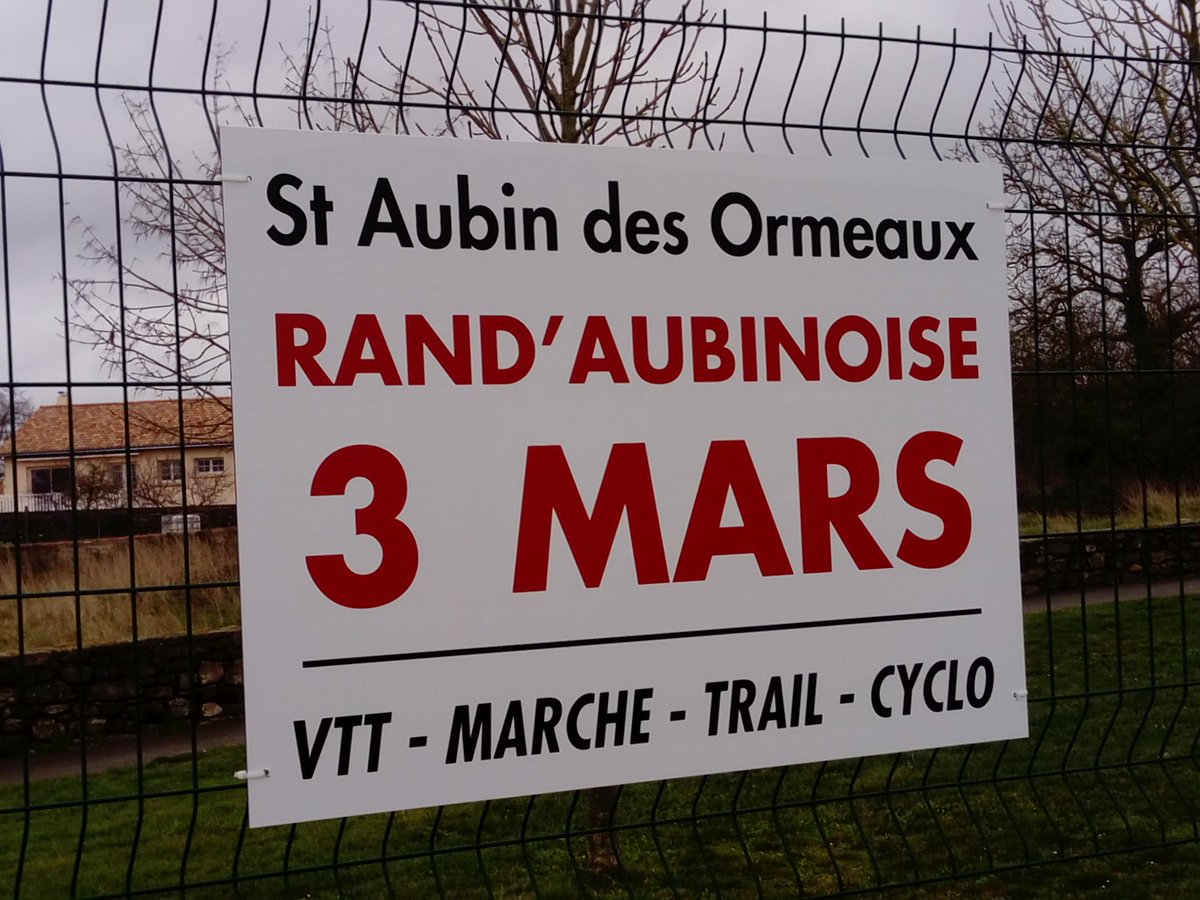 staubinormeaux's tweet photo. Belle réussite  de la rando Saint-aubinoise de ce matin avant l'arrivée de la pluie 1600 participants bravo aux bénévoles du CFSA #SaintAubindesOrmeaux #vendee https://t.co/CgaDthuwzN https://t.co/7e0wRky9Kk