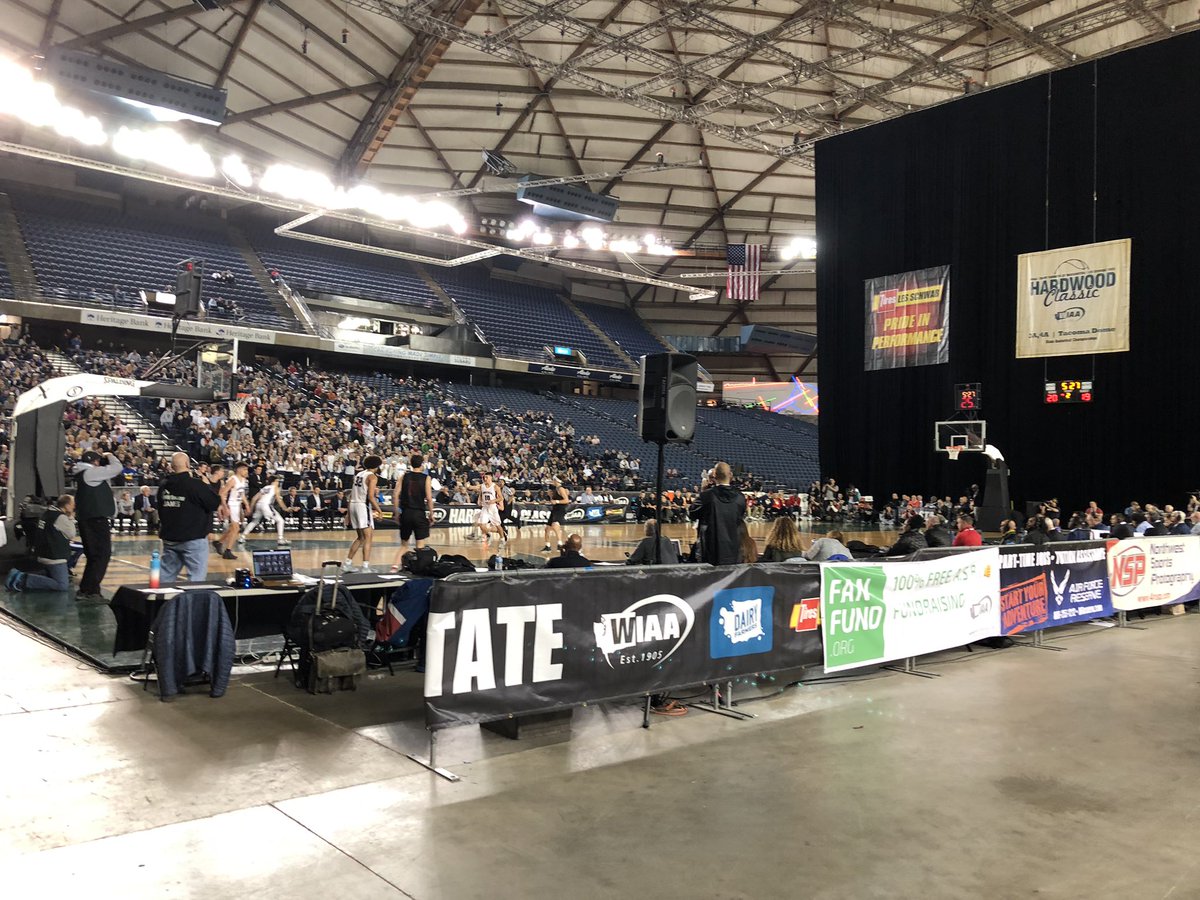 MountSiBand's tweet photo. Congrats on a great season @MSHS_wildcats @mountsihoops! We had a blast playing at the state championship w/ you. It was an honor to cheer you on! https://t.co/Ny2lzvDoqi