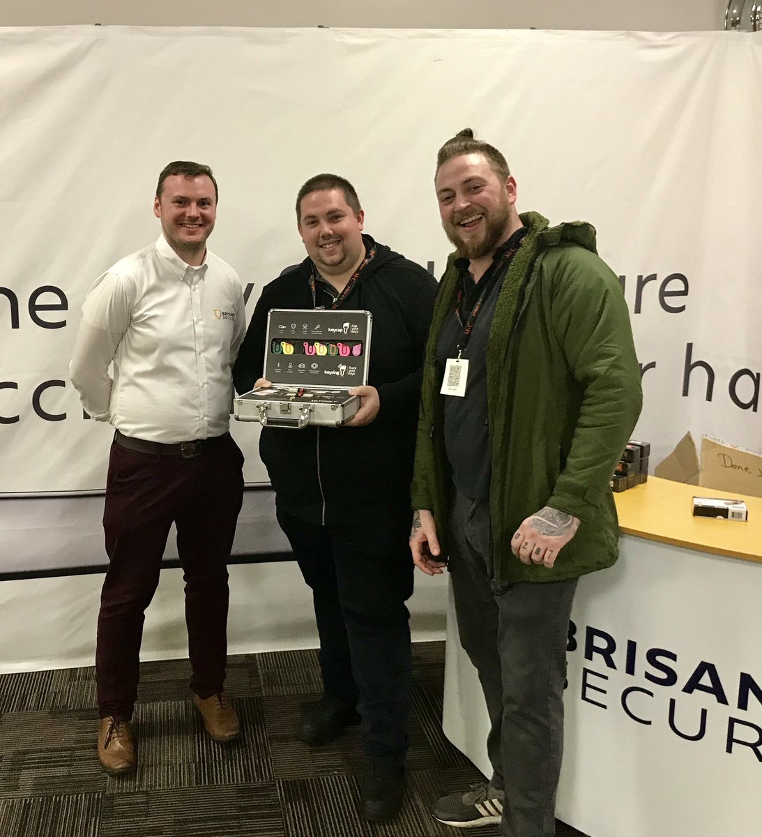 Alex_Brisant's tweet image. A pleasure catching up with the boys at @DBGFireSec today, enjoy the new @UltionLock case and hardboard posters!