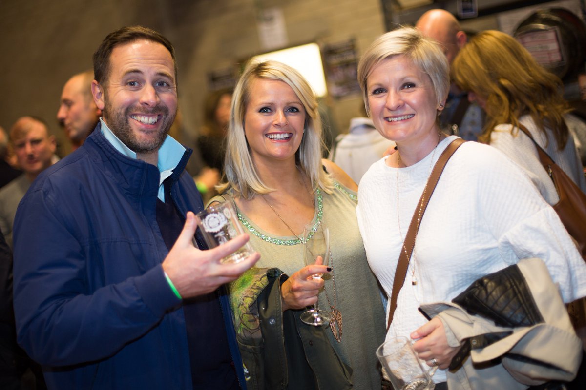 KnutsBeerFest's tweet image. 🍺 Beer. 
🥃 Gin. 
🍷 Wine. 
🥂 Prosecco.
🍔 Street food. 
🤣 LIVE comedy. 
😋 FREE tasting masterclasses. 
🏛 Awesome venue. 

The Knutsford Beer Festival: 11th - 13th April 🍻
Tickets: knutsfordbeerfestival.org.uk  #KBF2019