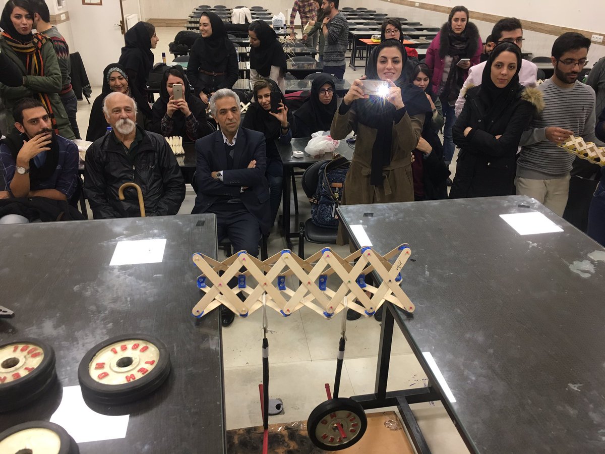 vojdanzade's tweet photo. ٣٠ آذر ٩٧
بارگذاري پل هاي قيچي سان دانشگاه پارس
# پل_قيچي_سان #بارگذاري #تغييرفرم_پذير
21 November 2018
Pars University
#deployable #bridge #scissorsmechanism https://t.co/Q5LeNgMGPu