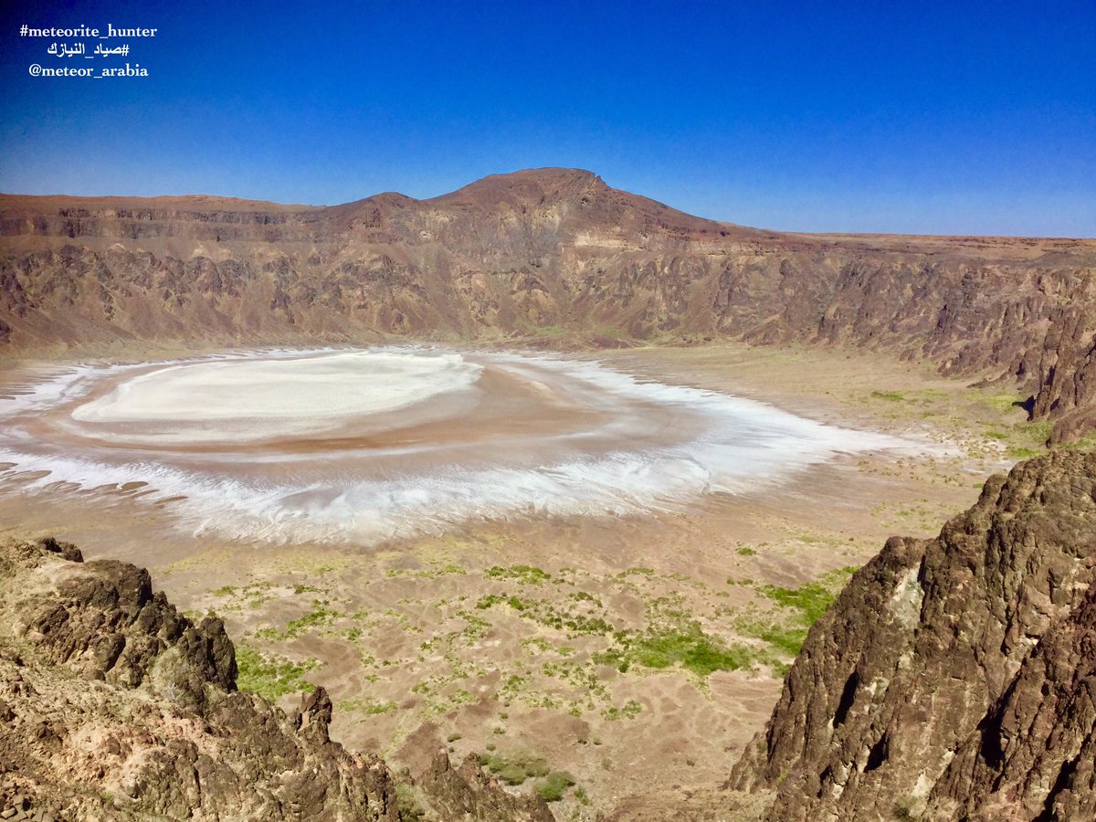 meteor_arabia's tweet photo. Al Wahbah crater #Saudi_Arabia 
Weekend Trip 
Amazing place to visit, the surrounding area is beautiful.
#meteorite_hunter
#صياد_النيازك 
@meteor_arabia
#Meteorite
#Meteorites #jewelry
#gemstones
#spacerocks 
#space https://t.co/xJswtaKtH1