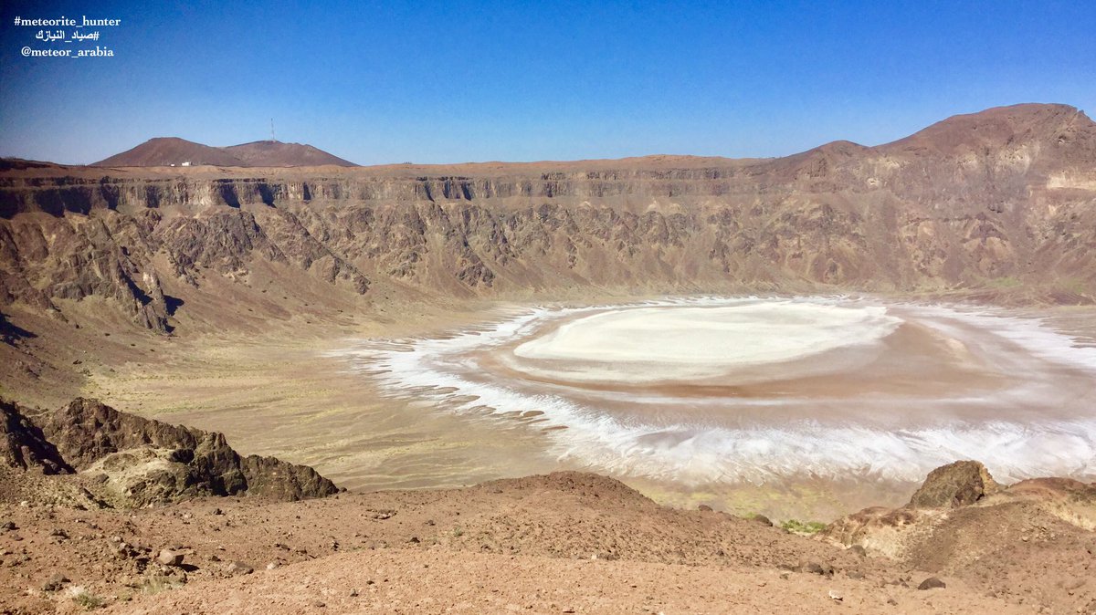meteor_arabia's tweet photo. Al Wahbah crater #Saudi_Arabia 
Weekend Trip 
Amazing place to visit, the surrounding area is beautiful.
#meteorite_hunter
#صياد_النيازك 
@meteor_arabia
#Meteorite
#Meteorites #jewelry
#gemstones
#spacerocks 
#space https://t.co/xJswtaKtH1