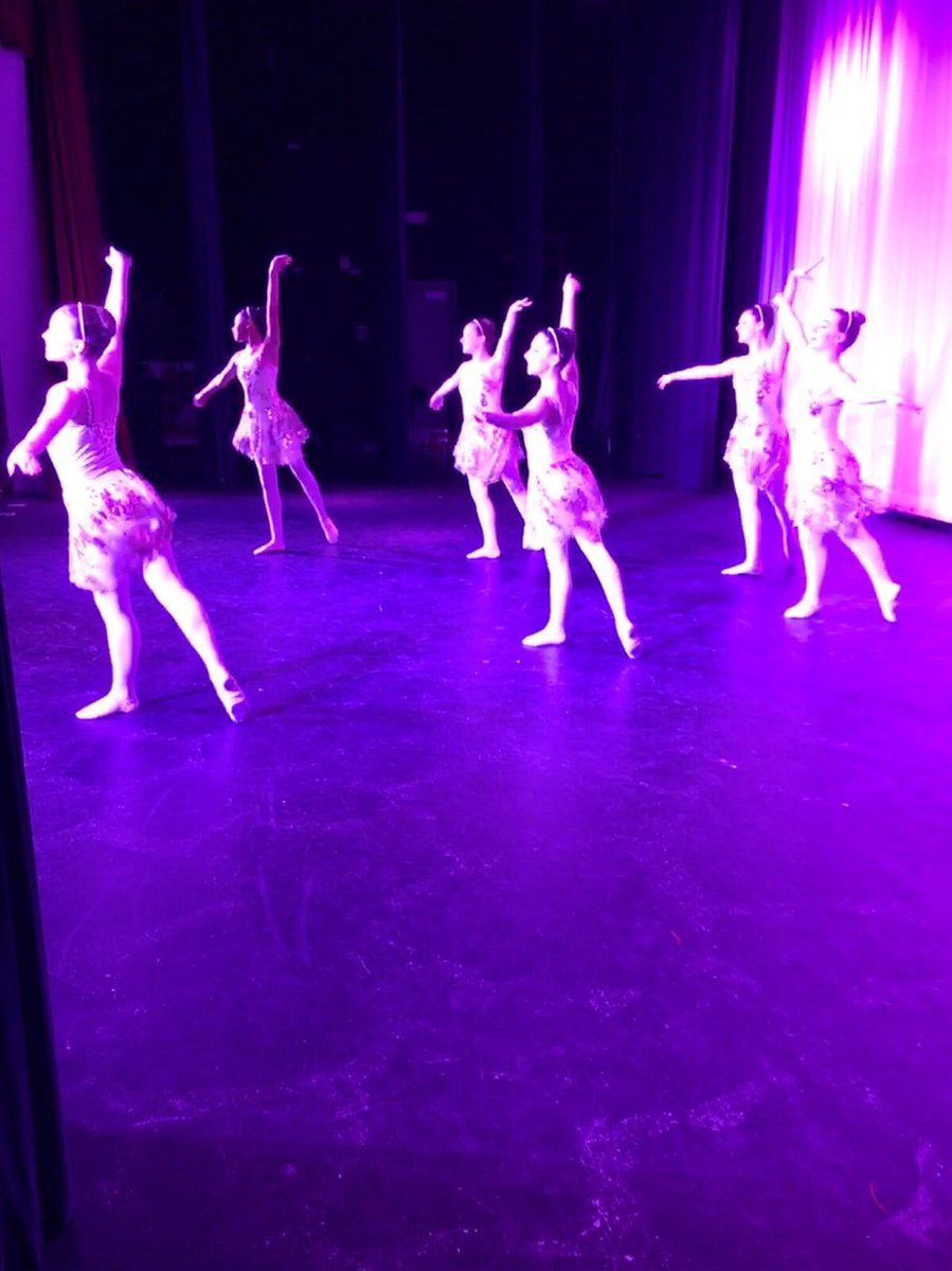 mddanceed's tweet photo. Thanks to Hereford HS, Dulaney HS,
Sudbrook MMS, and The Moving Company Dance Ensembles for participating in the “Dance Your Heart Out” event! #danceadifference #onelovefoundation @NDEOdance https://t.co/QWF8sNBGDC