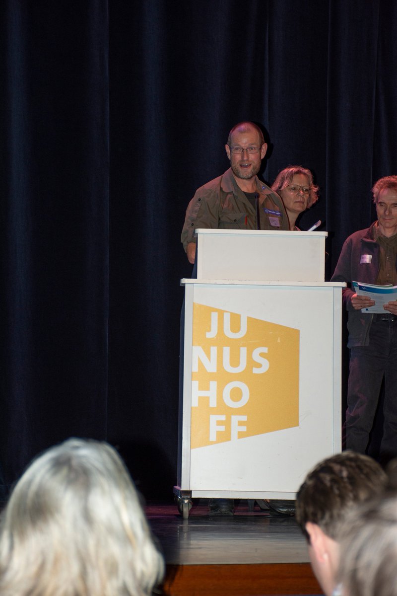 MargreetFrowijn's tweet photo. Onze eigen boswachter van het Zwanenwater, @LucienKnol wordt ook naar voren geroepen. #Vlinderdag #Wageningen #Junushof https://t.co/8KXTF8Zykf