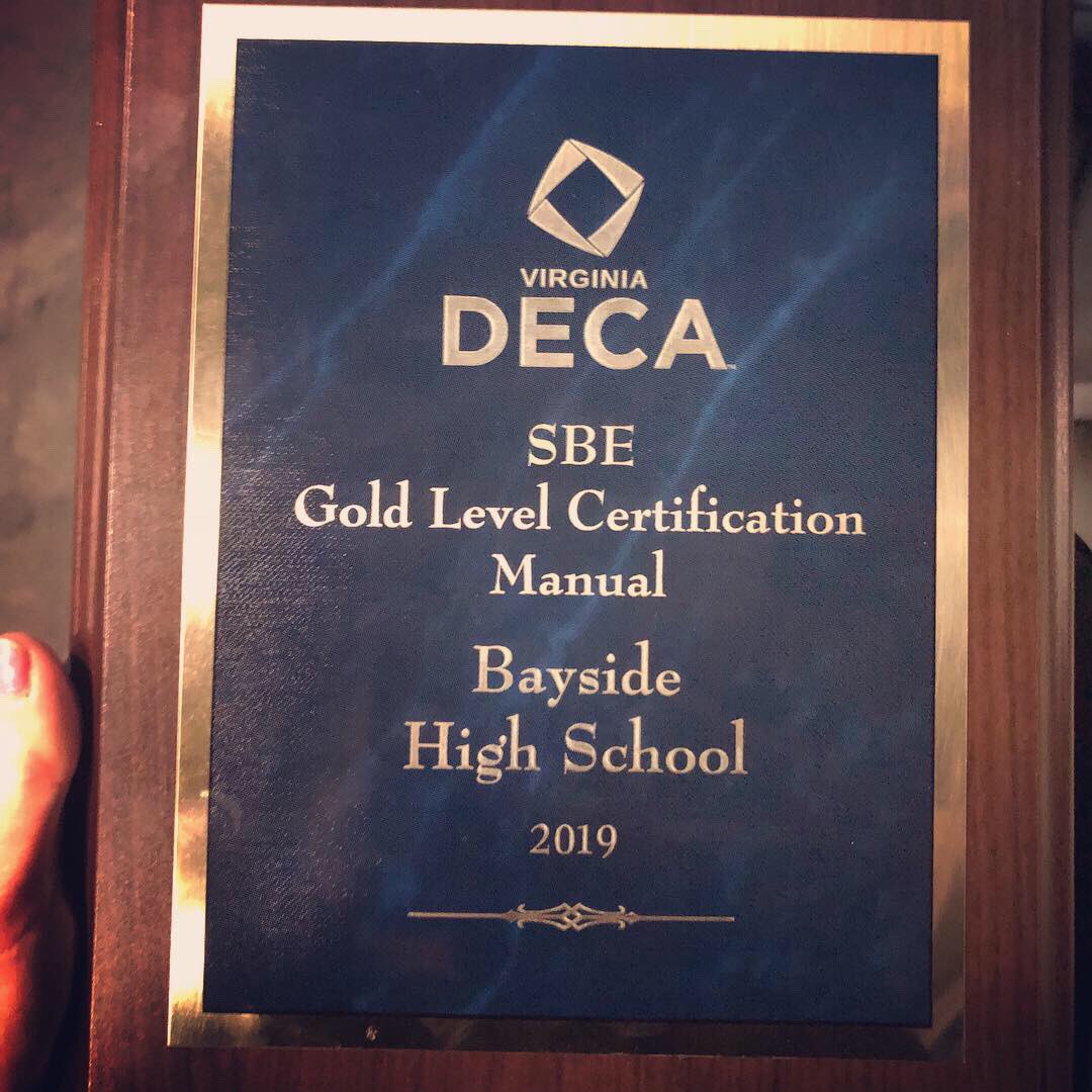 ms_eubanks17's tweet photo. Baysideβs School Store is Gold Certified π good job, Drew! Weβre going to DECA Nationals! #deca #decaslc https://t.co/fzZJpwoMII