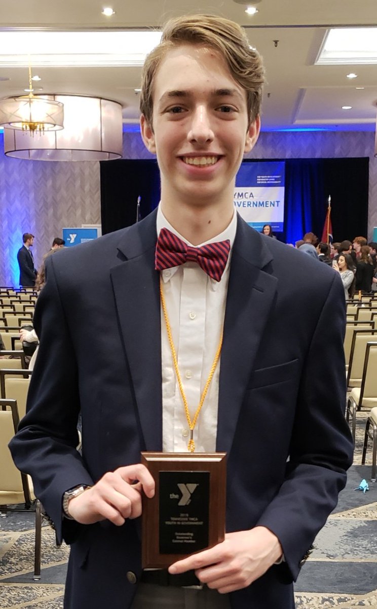 wcsPHSkd's tweet photo. 2019 Youth in Government award winner from Page High School.  Sean Harris- Outstanding Governor's Cabinet Award (TennCare) https://t.co/W9gVBhABPQ
