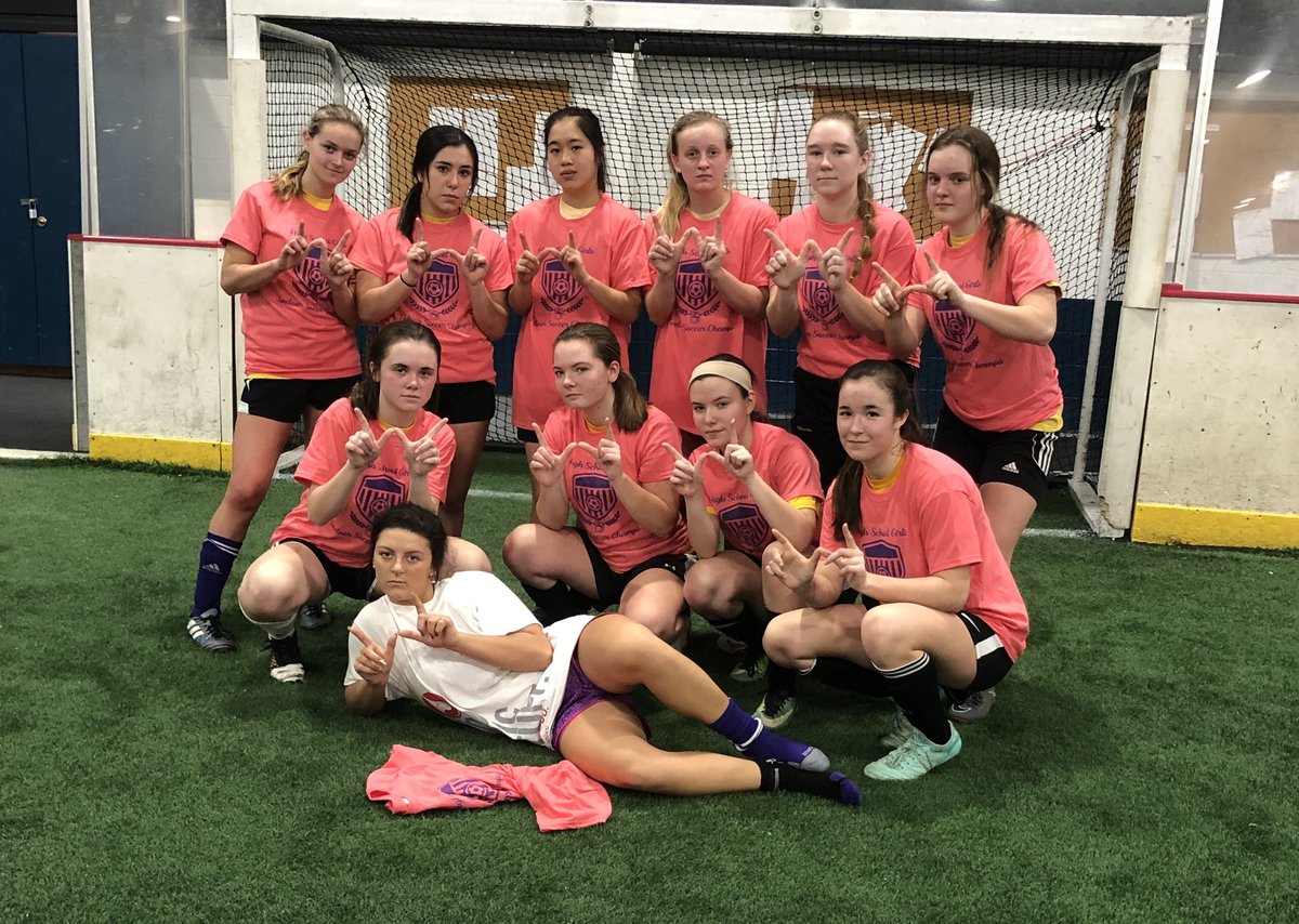muscatinesoccer's tweet photo. The Rivers Edge indoor tournament today came down to a Muscatine v Muscatine final!! It was a hard fought game but Muscatine Gold came out on top 5-3!! Congrats to both teams for a couple great months of indoor. Next stop...season👊🏽😈⚽️ #muskienation #dubsonly https://t.co/mlyatVed84