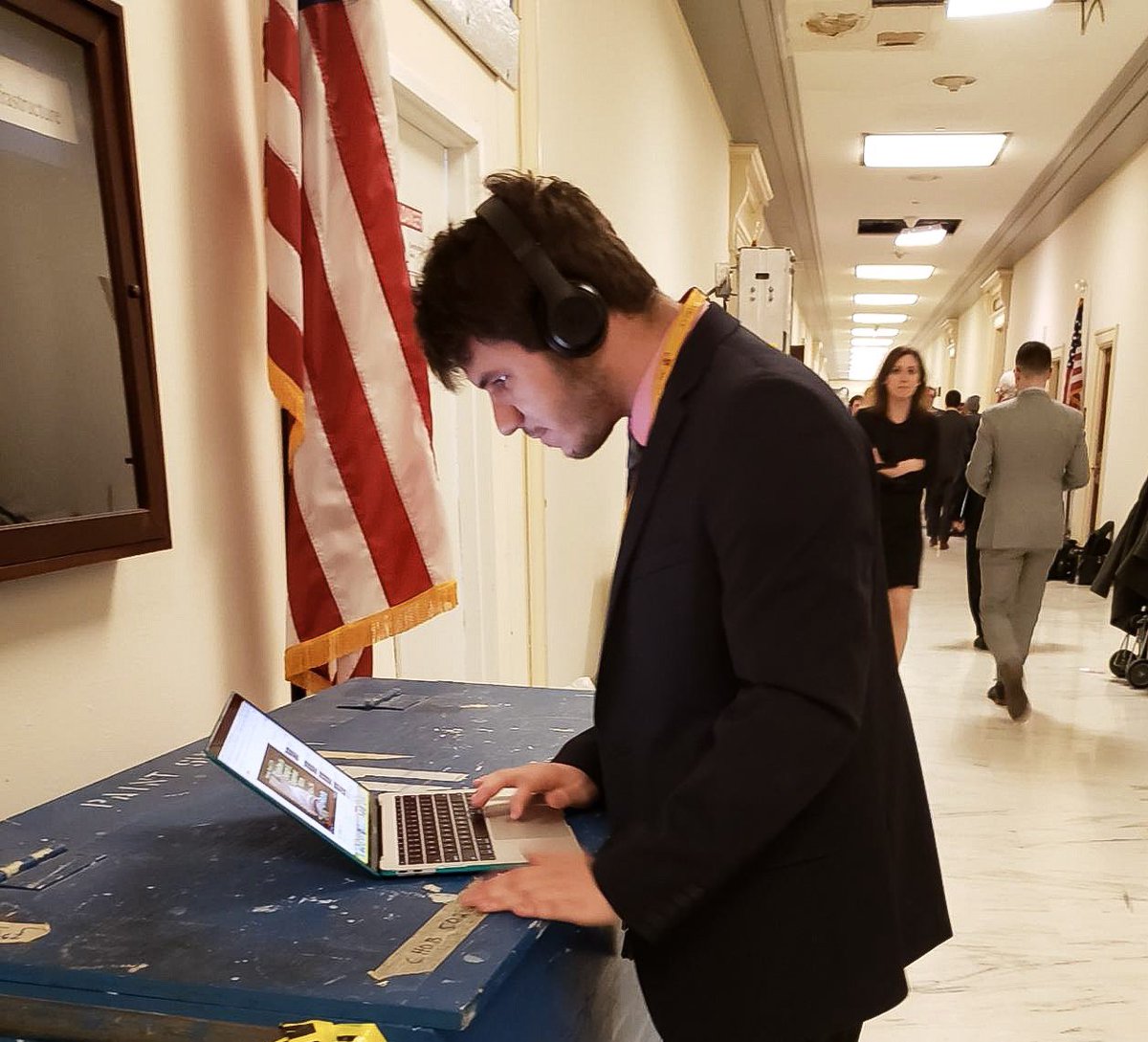 Have you ever aspired to cover a congressional hearing? Scripps in DC student Ben Peters had the opportunity to do just that this week regarding the Michael Cohen controversy. Here he is reporting on the story for Roll Call as the Editorial Intern.
