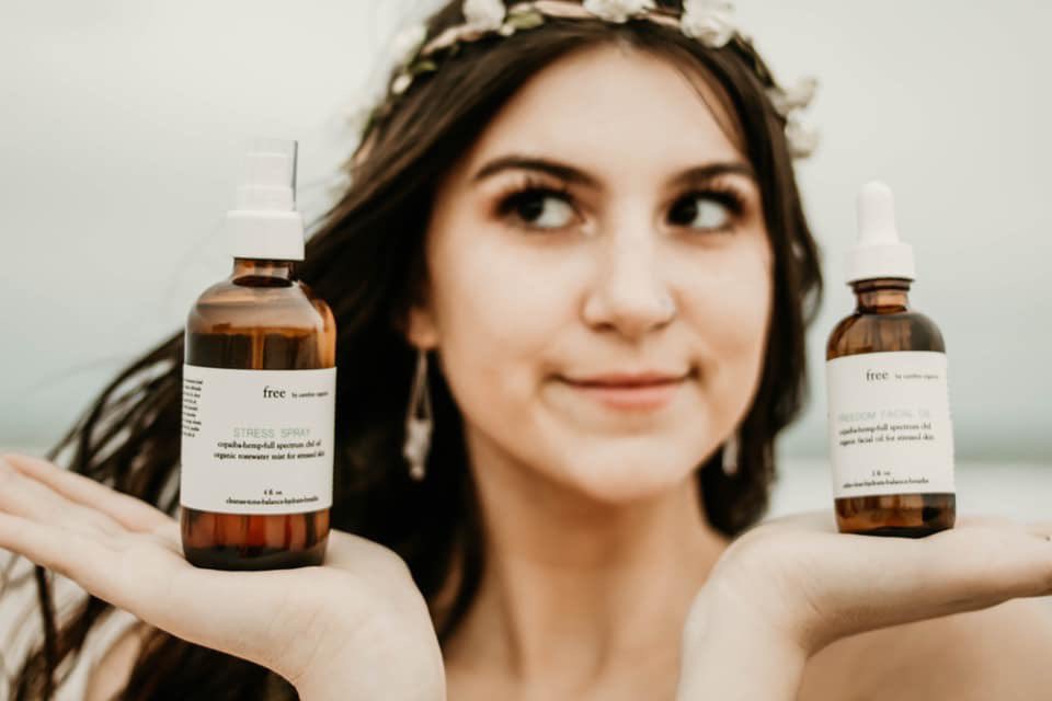 carefreeorg's tweet photo. BOGO 1/2 OFF SITEWIDE ENDS TONIGHT!! https://t.co/h182aA2NlX #greenbeauty #sale #birthday #bogo #cbd #mists #antiaging #serums #plump #glow https://t.co/u3EnSipBO7