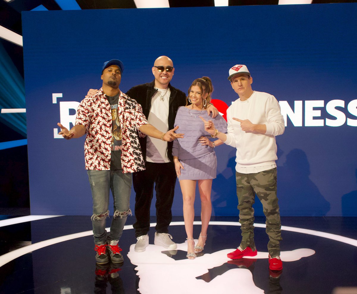 robdyrdek's tweet photo. Two all new @ridiculousness episodes air tonight! Starting off first with your favorite rappers favorite jeweler, @BENBALLER at 8pm!
#dyrdekmachine #manufacturingamazing https://t.co/0M8gVlBQFB