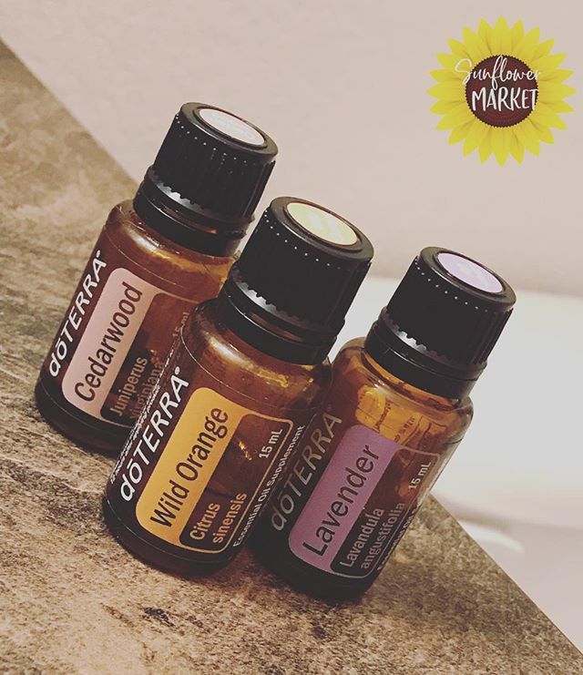 lularoemelm's tweet photo. It’s #selfcaresunday so I’m running a bath, turning on a show and relaxing until I turn into a prune. How are you using your day? #relax #bubblebath #takeabath #unwind #unwined #beyourbestself #sundayfunday #doterra #doterraessentialoils #doterralavender… https://t.co/aYUacCm9xi https://t.co/5vBgMPZfTC