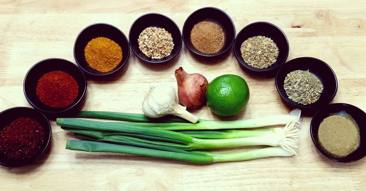 DistrictSpice's tweet photo. Taste THIS rainbow!

Adana, Chili Dust, Currying Flavor, Montreal, Jamaican Jerk, Tuscan Heat, Ranch, Poultry

#spiceblends #tastetherainbow #buysmallbusiness #madeindc #freeshipping #glutenfree #keto #paleo #flavor #spices #buyme #buysmall https://t.co/u3hrMdGYnl