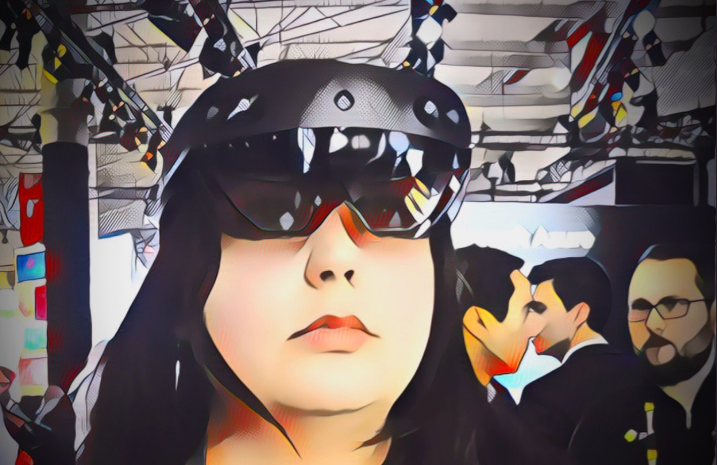 ScoutHouseLab's tweet photo. Hands-On With The HoloLens 2 via @alicebonasio https://t.co/GuvVS1iTvG https://t.co/xpqRWxo6TF