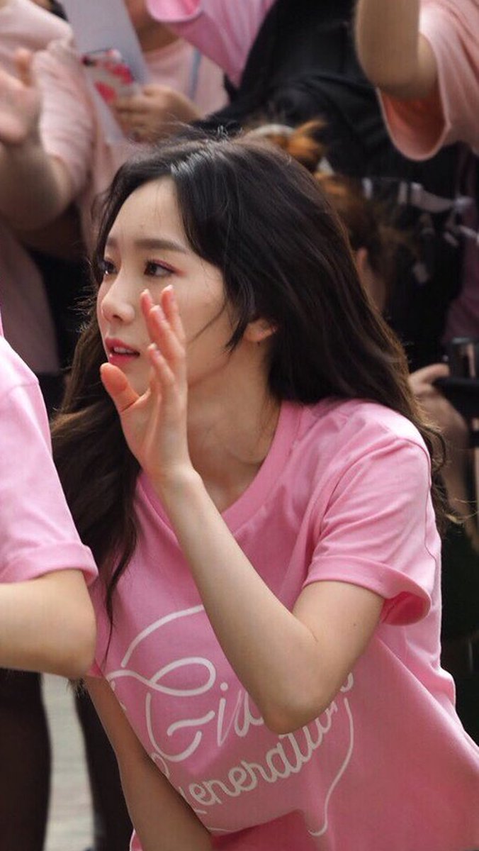 noctxs_'s tweet photo. ㅤㅤ ㅤㅤ

ㅤㅤ  ㅤㅤ'  내 공주님  :  @seulfx ♡
ㅤㅤ
ㅤㅤ https://t.co/Bg1p2VQsC2