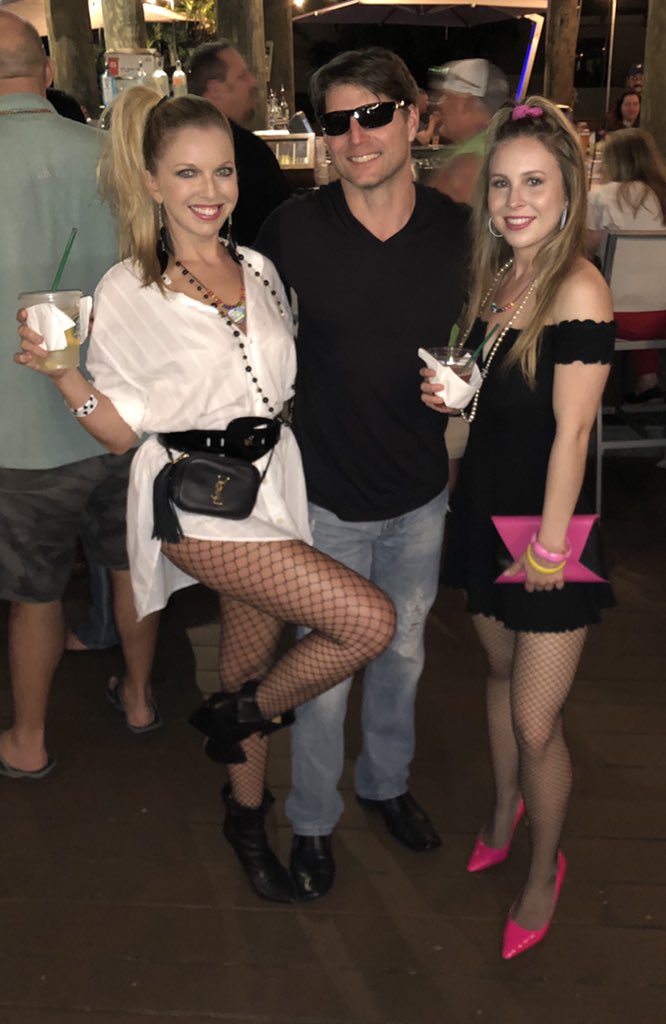 NaughtyTravels's tweet photo. Going back in time to the 80s for a week @The80sCruise 
#onlyonthe80scruise #1980s #80s #retro #tomcruise #valleygirls https://t.co/MqHKXKe8Md