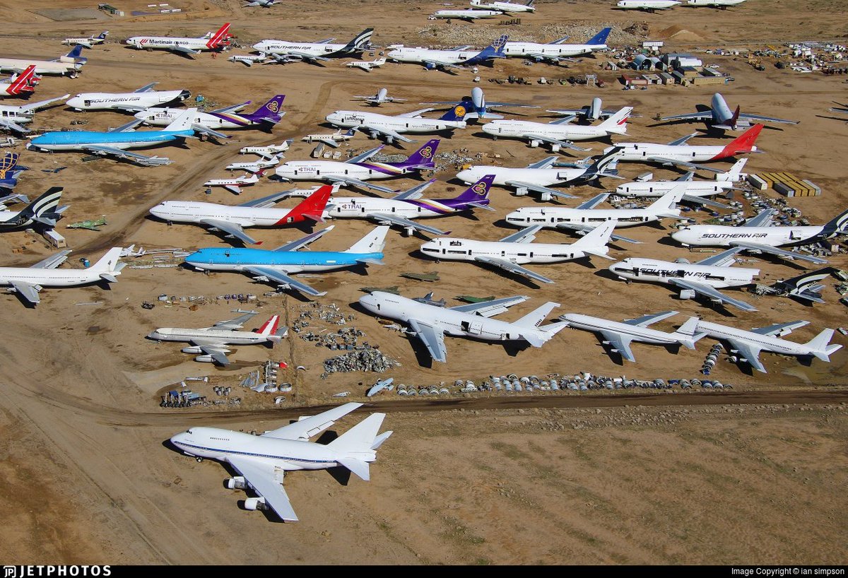 JetPhotos's tweet photo. Some of the aircraft preserved and parted-out at Mojave. https://t.co/mtN1a4u22g © ian simpson https://t.co/RV7KUN23pI