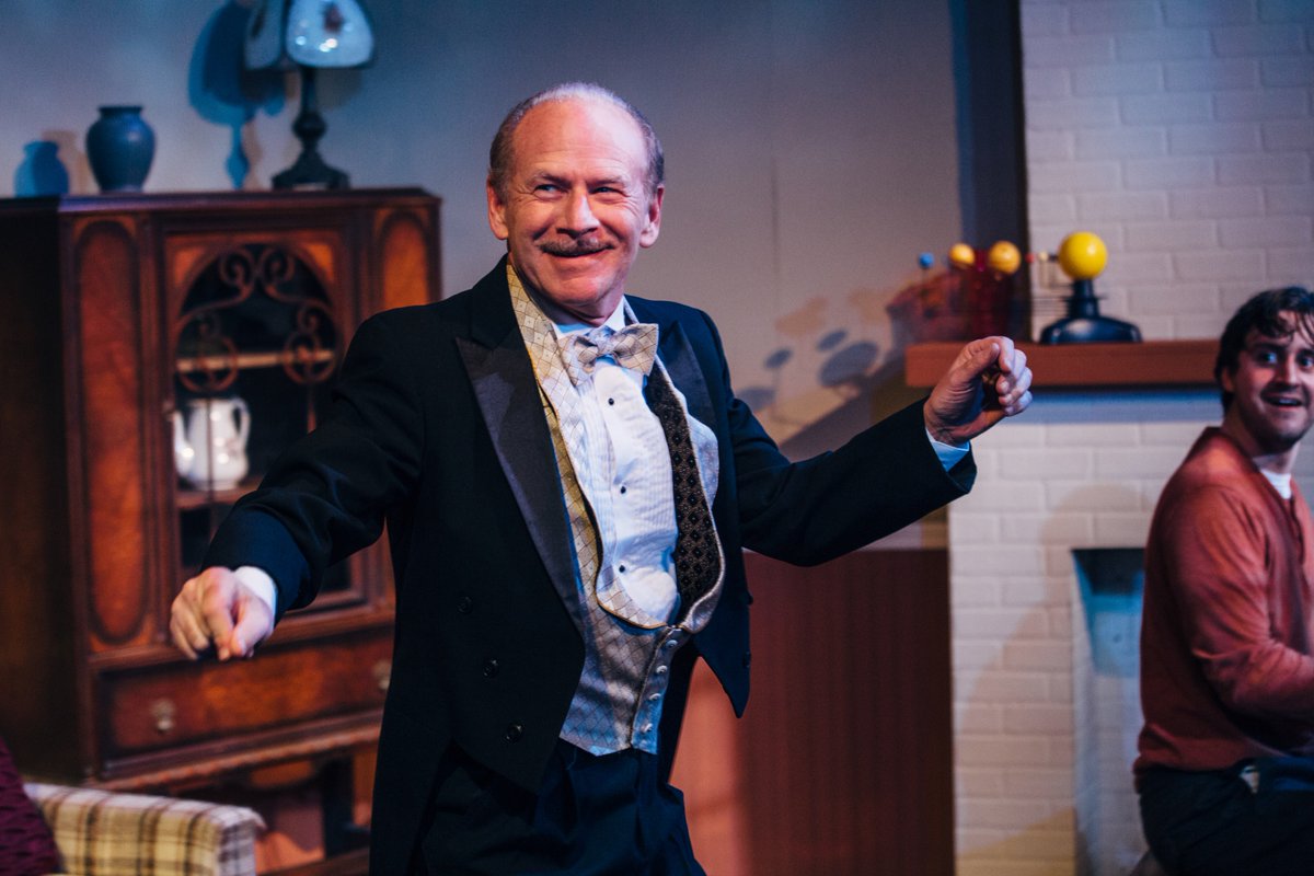 spack's tweet image. #SMARTLOVEPRT extended through March! #criticschoice #prt latimes.com/entertainment/… @PacificResThtr