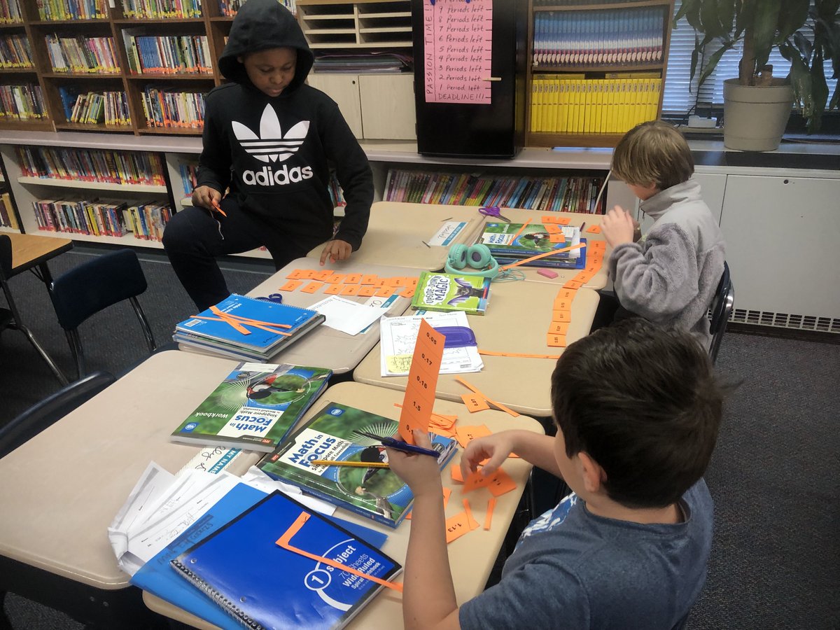 MrSolarz's tweet photo. Comparing &amp; ordering decimals WAS tough, but not anymore! Just spent 10 minutes sorting decimal cards from least to greatest &amp; greatest to least! Since the kiddos made each decimal the same number of digits, it was a cinch! :)

#LearnLAP #d25ItsPersonal #WGLeads #4thchat #5thchat https://t.co/GFJsYca3LV