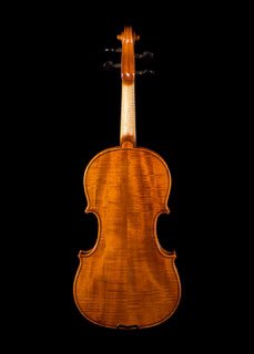 MattHomeStudio's tweet photo. AHS has our own violin line!  Introducing the Indie Violin: solid spruce &amp; maple, full ebony fittings, Dominant strings, and includes carbon composite bow &amp; wood shell case.  Also available in all sizes viola and cello.  Call Matt to try one out! https://t.co/hBDYjrE46b
