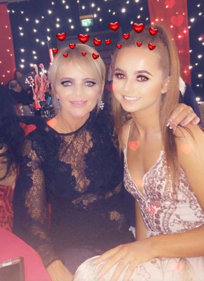 samina_monaghan's tweet photo. What A Spectacular Night At the RedHot Ball❤️
✨✨✨✨✨✨✨✨✨✨
Absolutely loved 🎪 the Greatest Showman theme & fireworks 🎪🔥🎉
#redhotball2019
#TheGreatestshowman
#redhotball
#Glasgow
#Catherinemcewanfoundation
#Crohnsandcolitisdisease #charityevent 👌🏼❤️🔥❤️💫 https://t.co/DJEAEKa4zR