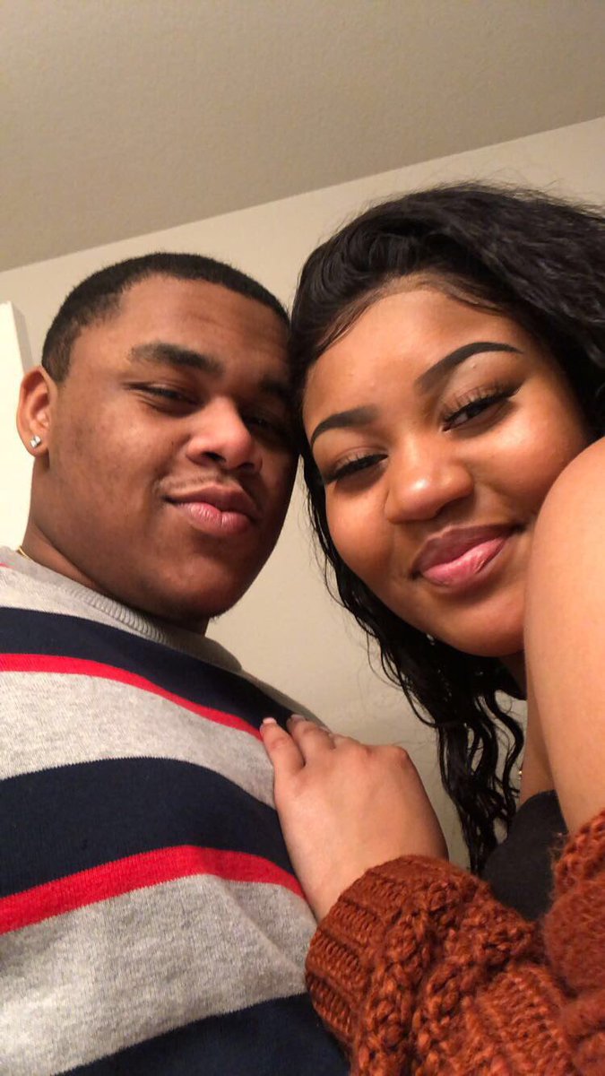maialewis_'s tweet photo. shit idk...black love???? 🤷🏽‍♀️🤷🏽‍♀️ https://t.co/DxTg7CAIOT