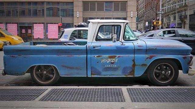 nytherapy's tweet image. Chevrolet Apache 10
.
#chevrolet #apache10 #chevroletapache #chevy #chevytrucks #1960 #pickup #truck #classiccars #chelsea #newyorkcity #newyork #nyc ift.tt/2ISbHIO