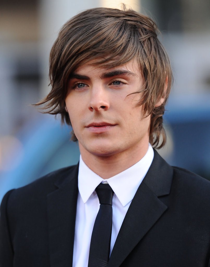 Zac Efron 2009 - 2019, image size:805x1024