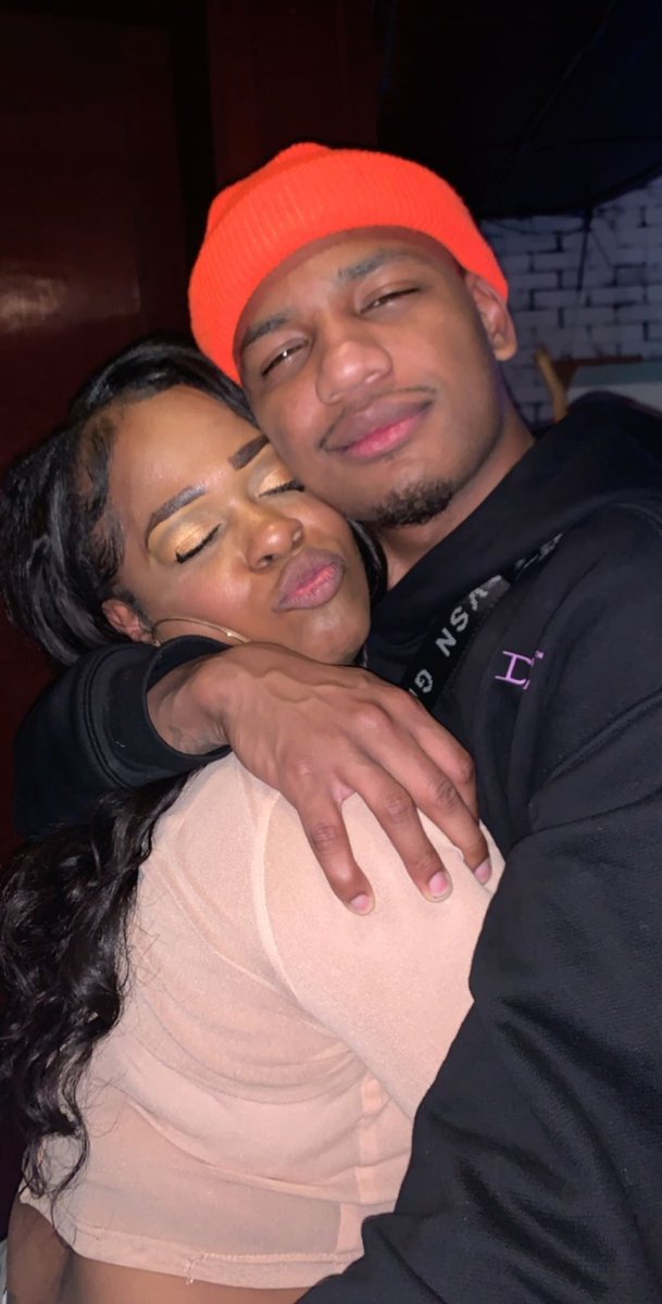 CurlyHeadAmb's tweet photo. Last night was fun . Love you Keem 💋💋 https://t.co/ixki3cGsrd