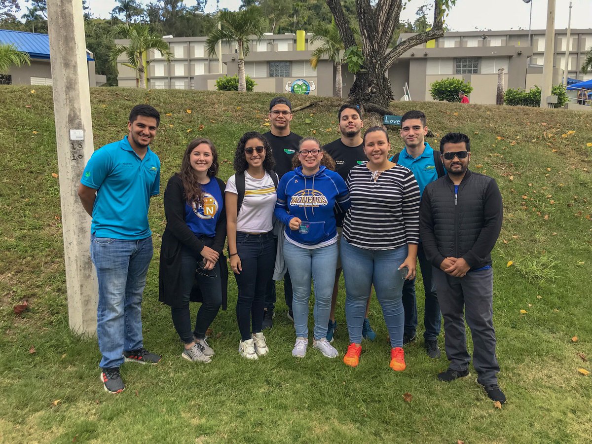 Starting off the week meeting with the returning <a href="/RUMarino_pr/">RUMarino</a> #RoboSub team and the brand new female-led #RoboBoat team at <a href="/PrensaRUM/">Prensa RUM</a>. Thanks for being amazing hosts this week!