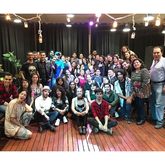 De nuevo volvimos a llenar la terraza de <a href="/arthousemexico/">Art House México</a> 
Vengan a conocer las últimas funciones de #SobreUnBarquitoDePapel 
<a href="/polvorateatro/">PólvoraTeatro</a> los invita. ift.tt/2J3b0N5
