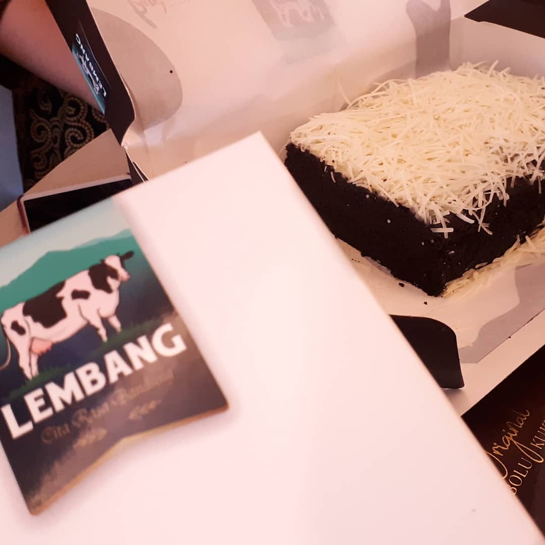 widyalimitedcom's tweet image. Blm bs move on dr keseruan acara #BloggerDay + ulang tahun ke 4 nya BCC.. Walau blog aku masih seumur jagung (bulan ini menginjak 1 tahun! Yeaay) tp sm sekali ga dibeda2in.. kenalan sm banyak blogger hebat se nusantara, pengalaman yg sangat berharga 😍🙆 #seeyouatbloggerday2020 !