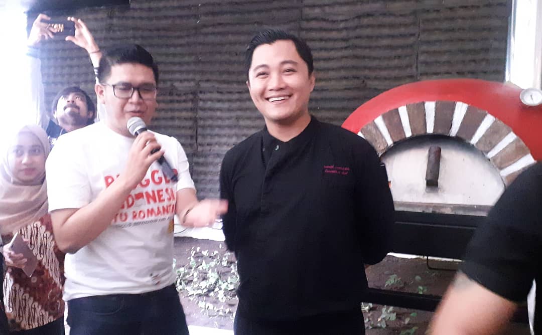 widyalimitedcom's tweet image. Blm bs move on dr keseruan acara #BloggerDay + ulang tahun ke 4 nya BCC.. Walau blog aku masih seumur jagung (bulan ini menginjak 1 tahun! Yeaay) tp sm sekali ga dibeda2in.. kenalan sm banyak blogger hebat se nusantara, pengalaman yg sangat berharga 😍🙆 #seeyouatbloggerday2020 !