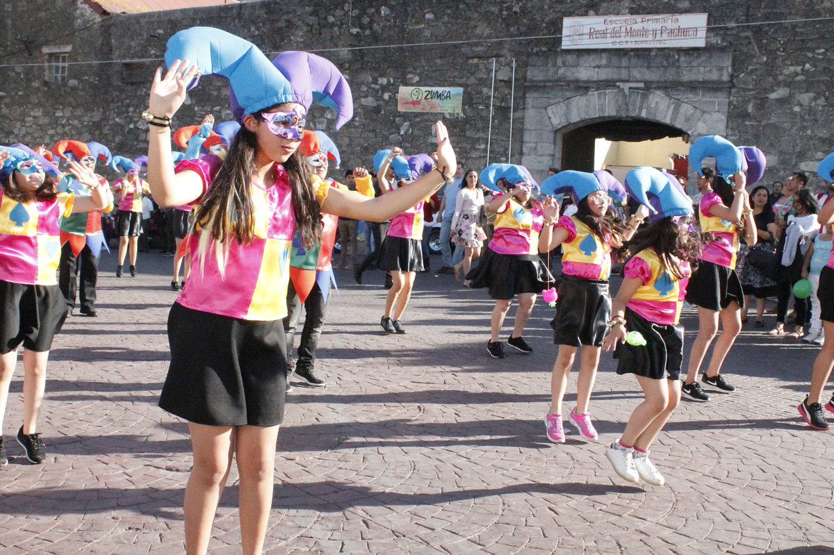 SerranilloRest's tweet photo. #CarnavalesFelices2019 https://t.co/HhHf4Lm6HH