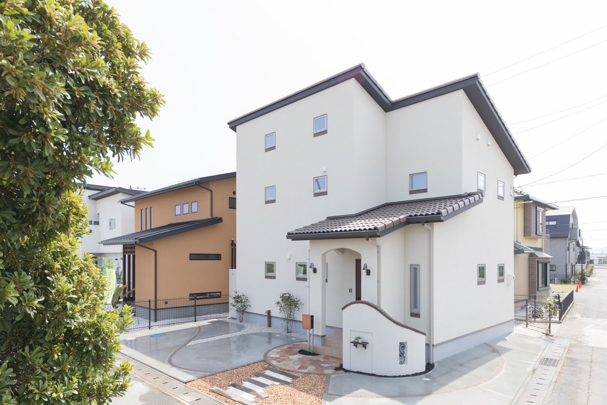 かみくぼ住宅 Ar Twitter 豊香野モデルハウスは Blanche フランス語で 白 という意味のモデルハウスです 外観も白を基調に南仏プロヴァンスをイメージしています かみくぼ住宅 徳島 新築 一戸建て 注文住宅 自由設計 デザイン おしゃれ Zeh テクノ かみくぼ住宅 Ar Twitter 豊香野モデルハウスは Blanche フランス語で 白 という意味のモデルハウスです 外観も白を基調に南仏プロヴァンスをイメージしています かみくぼ住宅 徳島 新築 一戸建て 注文住宅 自由設計 デザイン おしゃれ Zeh テクノ